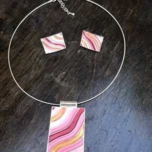 Necklace and earring set (clip)